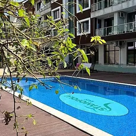 Stamopolu Lux 프리모르스코
